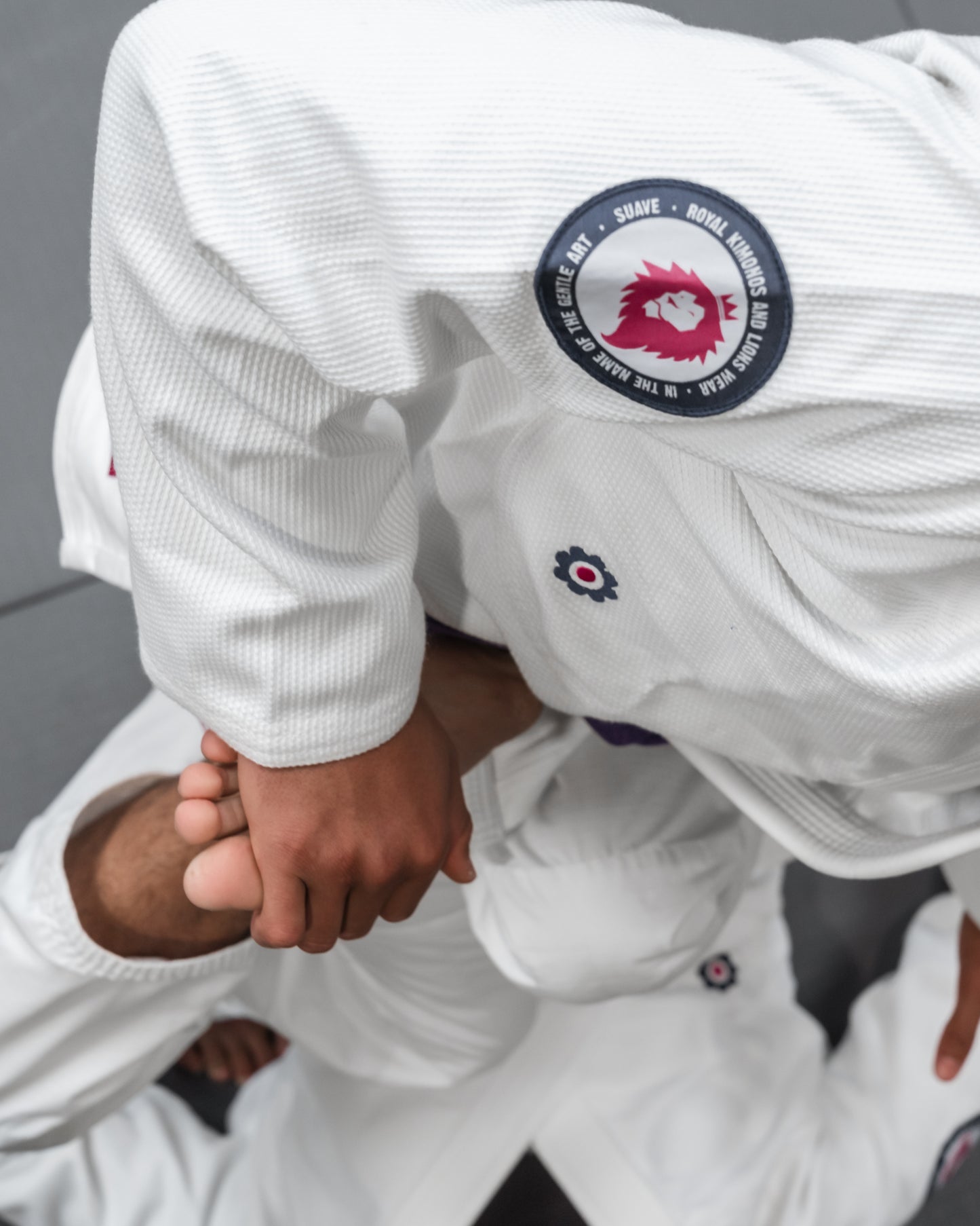 Gi | Adults | Rosewell | White