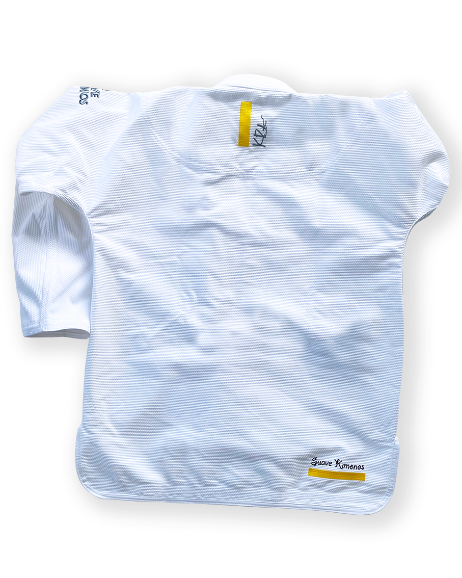 Gi | Adults | Kianoa | White