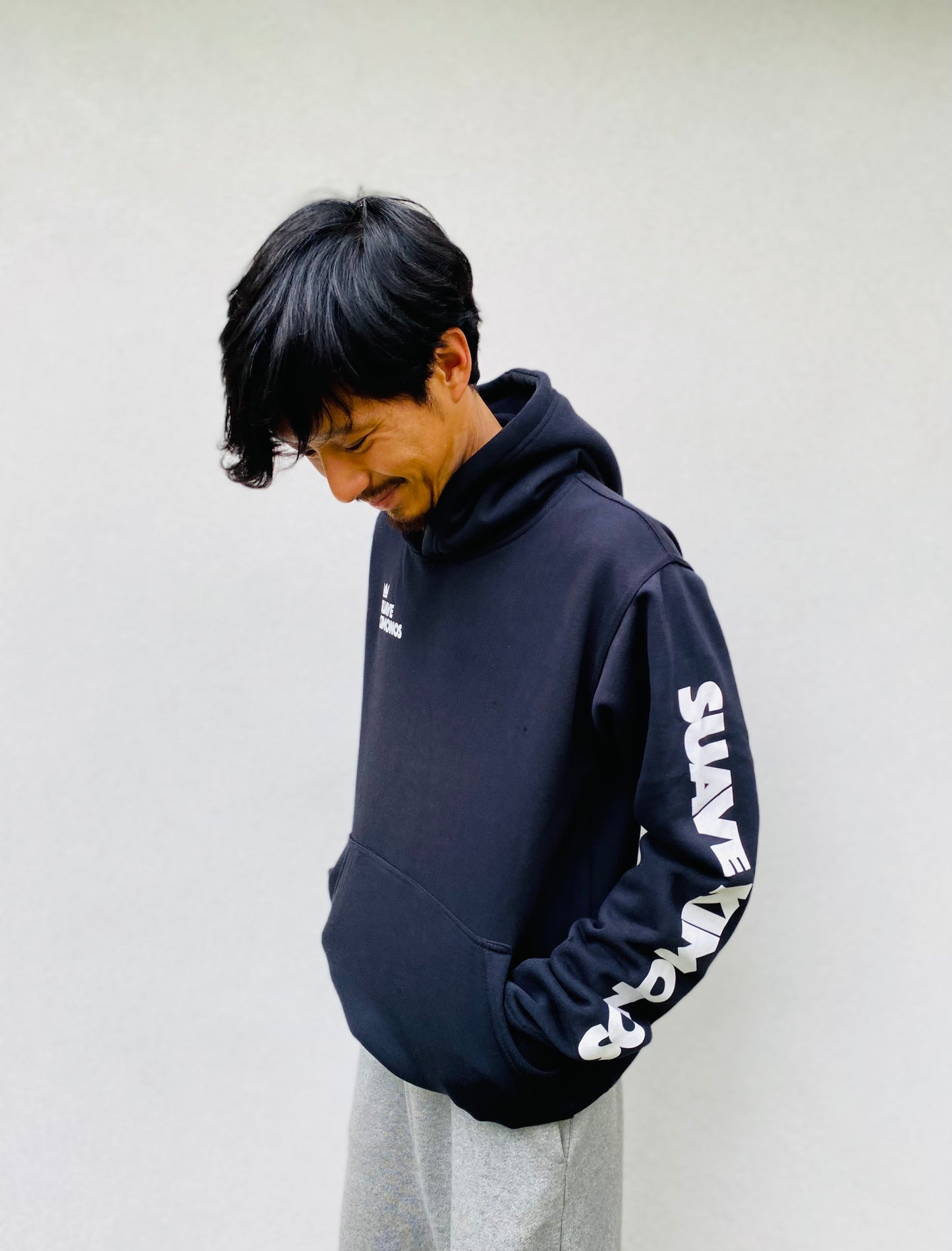 Hoodie | Taka | Black