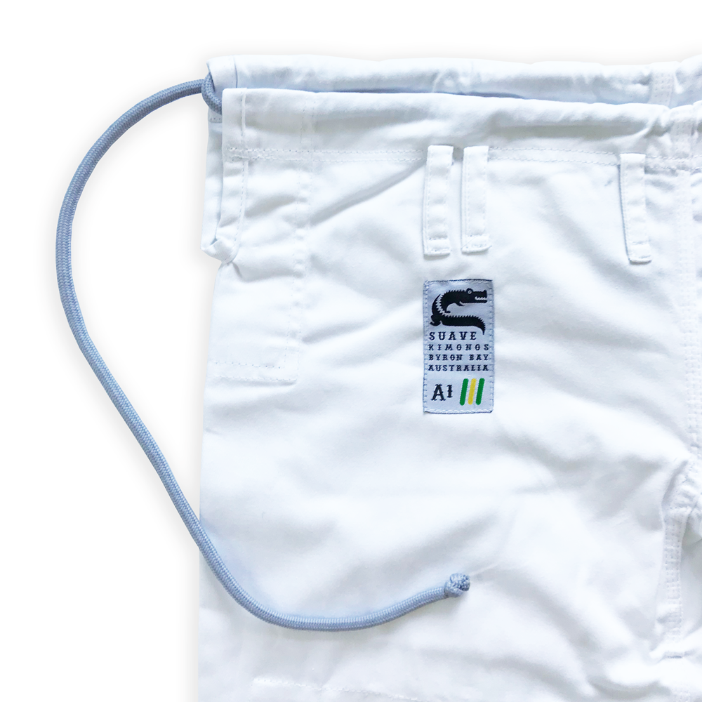 Gi | Adults | Jacaré | White